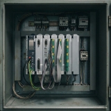 Zastaralé řízení stroje